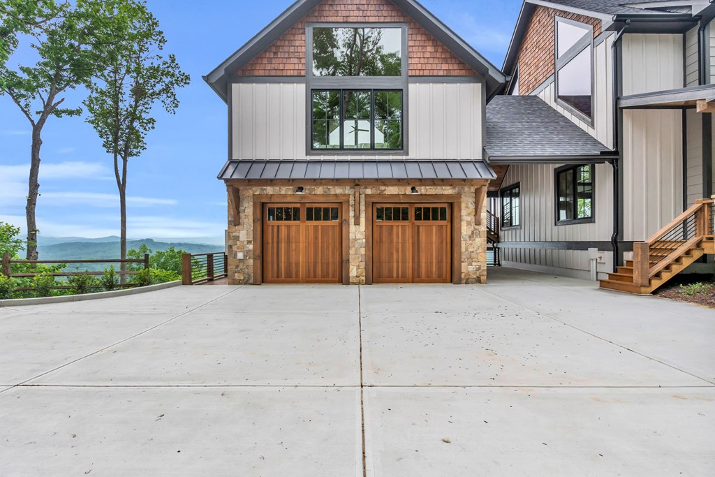 726 Overlook Drive Blue Ridge, GA 30513 - Photo 9 of 84