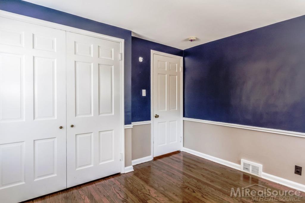 240 Vendome Road Grosse Pointe Farms, MI 48236 - Photo 26 of 33