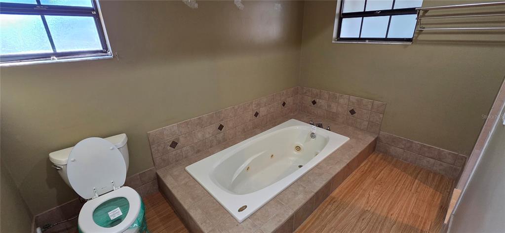 1702 South Miller Road Valrico, FL 33594 - Photo 31 of 83