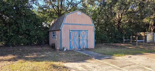 $599,000 | 1702 South Miller Road, Valrico, FL 33594