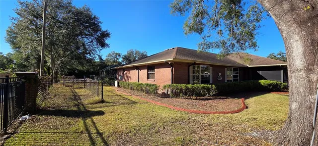 $599,000 | 1702 South Miller Road, Valrico, FL 33594