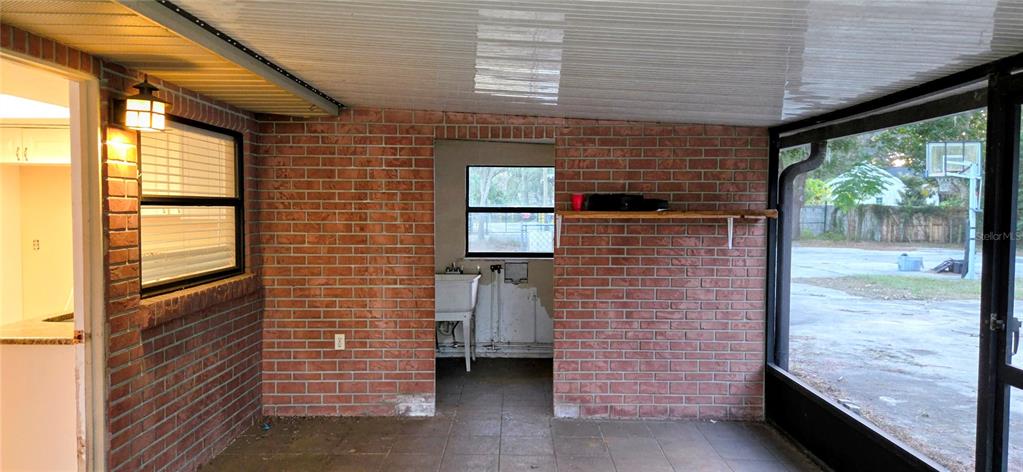 1702 South Miller Road Valrico, FL 33594 - Photo 81 of 83