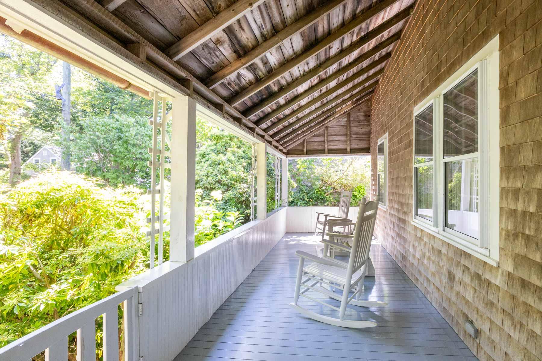 10 High Street Edgartown, MA 02539 - Photo 3 of 24 10 High Street, Edgartown-web-1