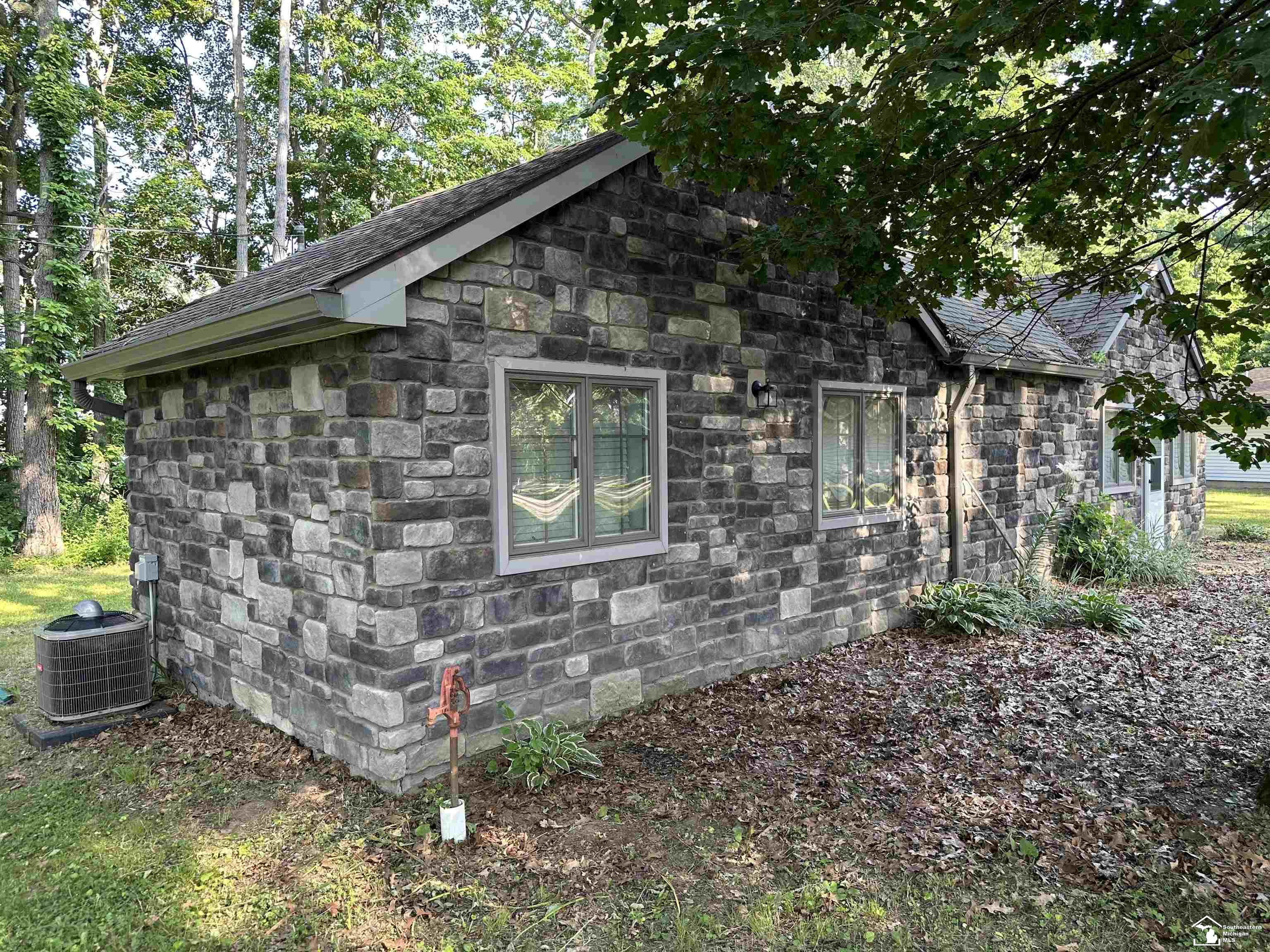 10931 Telegraph Road Erie, MI 48133 - Photo 23 of 34 50180798-8d297130-203c-45c5-bdaf-ecdb38676ac7.JPG