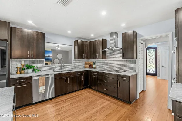 $894,000 | 626 Sugarwood Way, Melbourne, FL 32940