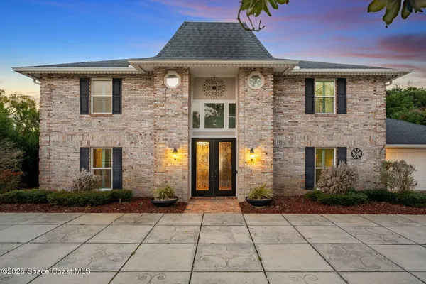 $894,000 | 626 Sugarwood Way, Melbourne, FL 32940