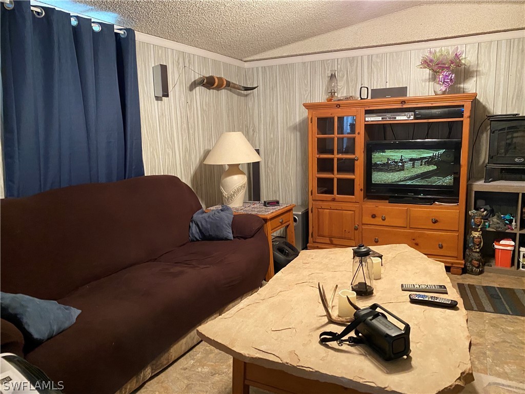 2380 Phillips Road LaBelle, FL 33935 - Photo 4 of 10 Gallery Image 4
