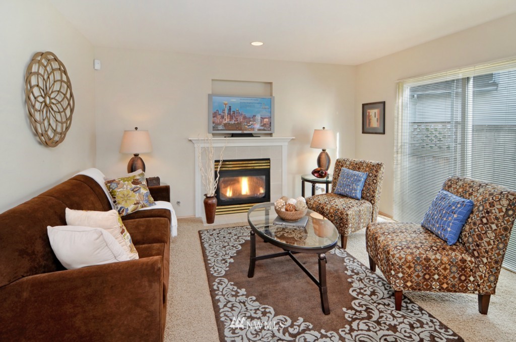 20133 7th Avenue Southeast Bothell, WA 98012 - Photo 8 of 25