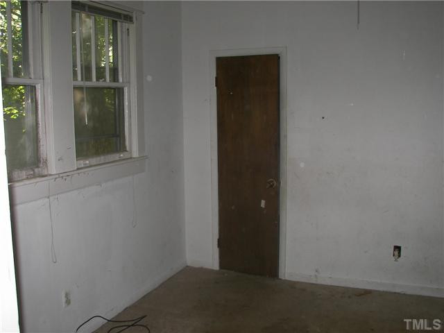 4031 Greenleaf Street, Unit 2 Raleigh, NC 27606 - Photo 9 of 13 a view of an entryway