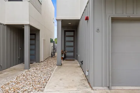 $460,000 | 6409 Berkman Drive, Unit 6, Austin, TX 78723