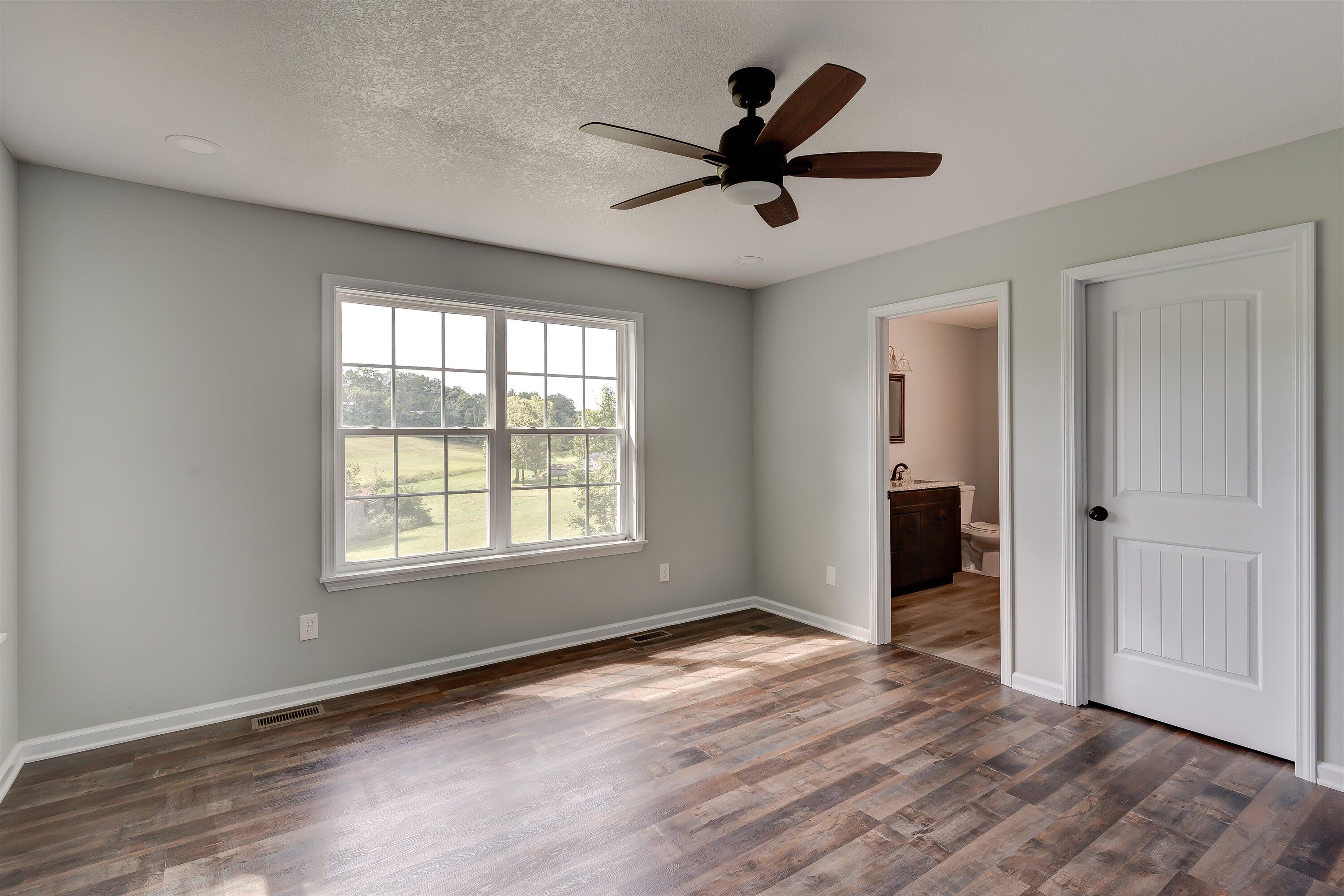 825 Little Valley Road Loudon, TN 37774 - Photo 11 of 19 11-825 Little Valley Rd-11