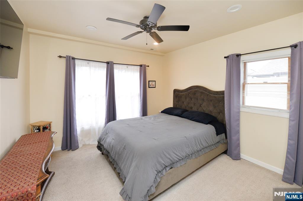59 Hahn Avenue Rochelle Park, NJ 07662 - Photo 16 of 38