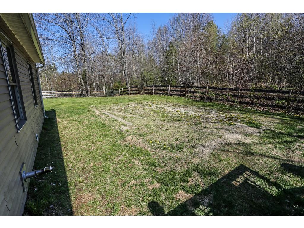 154 Canfield Road Barnstead, NH 03225 - Photo 16 of 22