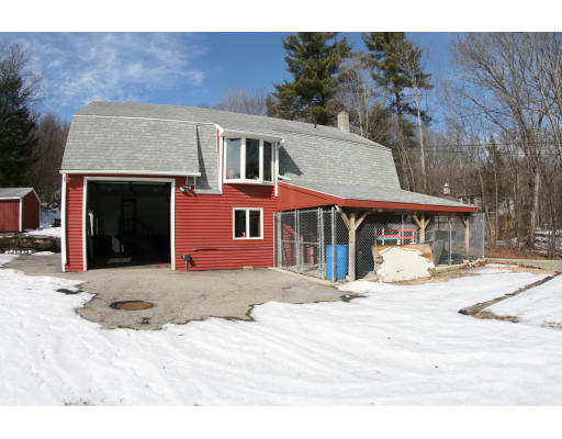 318 Southbridge Road Charlton, MA 01507 - Photo 7 of 12 Gallery Image 7
