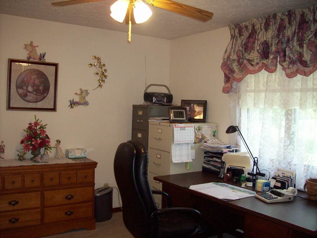 5190 East Calvertville Road Bloomfield, IN 47424 - Photo 14 of 36