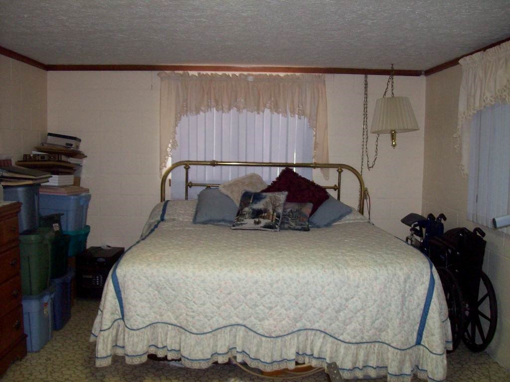 5190 East Calvertville Road Bloomfield, IN 47424 - Photo 25 of 36