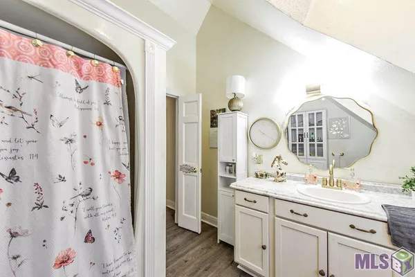 $410,000 | 208 Highway 20 Thibodaux La, Thibodaux, LA 70301