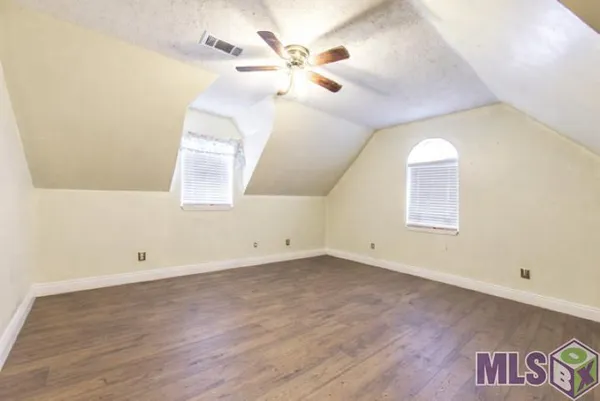 $410,000 | 208 Highway 20 Thibodaux La, Thibodaux, LA 70301