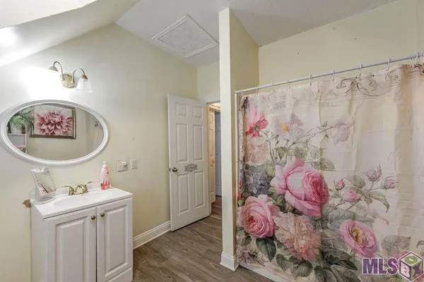 $410,000 | 208 Highway 20 Thibodaux La, Thibodaux, LA 70301