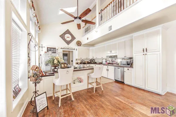 $410,000 | 208 Highway 20 Thibodaux La, Thibodaux, LA 70301