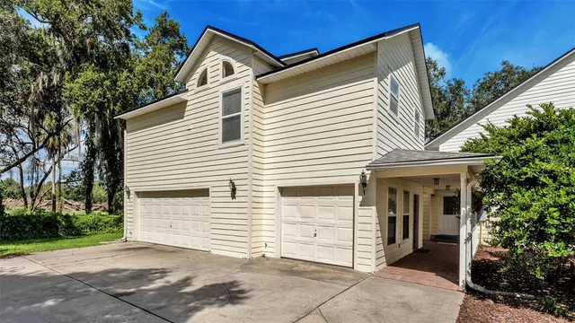 $1,099,900 | 1632 Regal Cove Court, Kissimmee, FL 34744