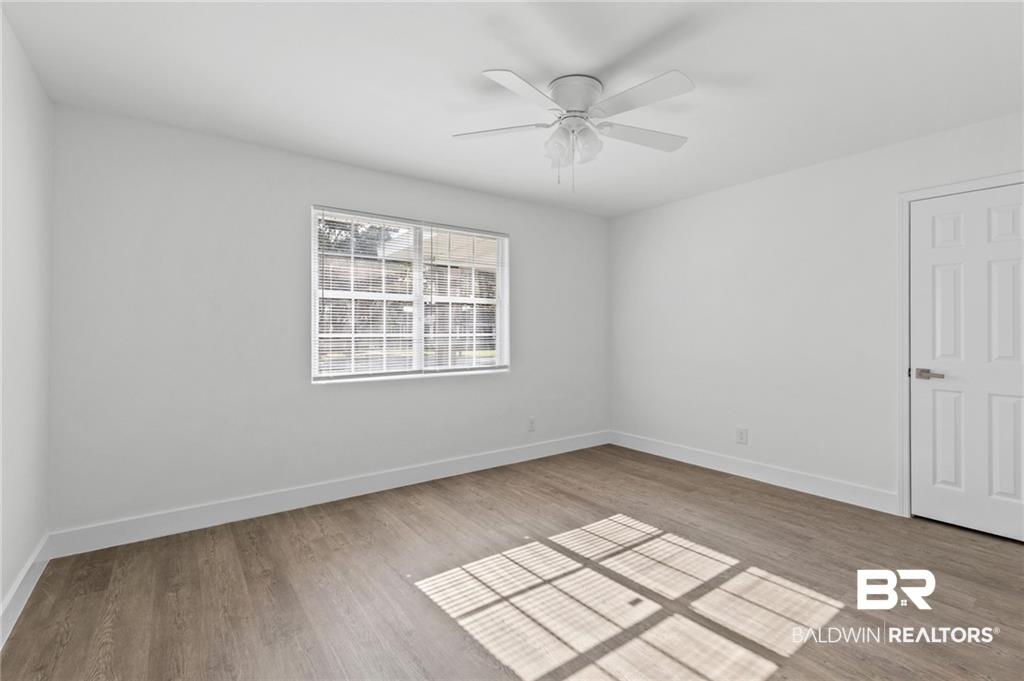 1605 Woodley Road Mobile, AL 36618 - Photo 12 of 21 Gallery Image 12