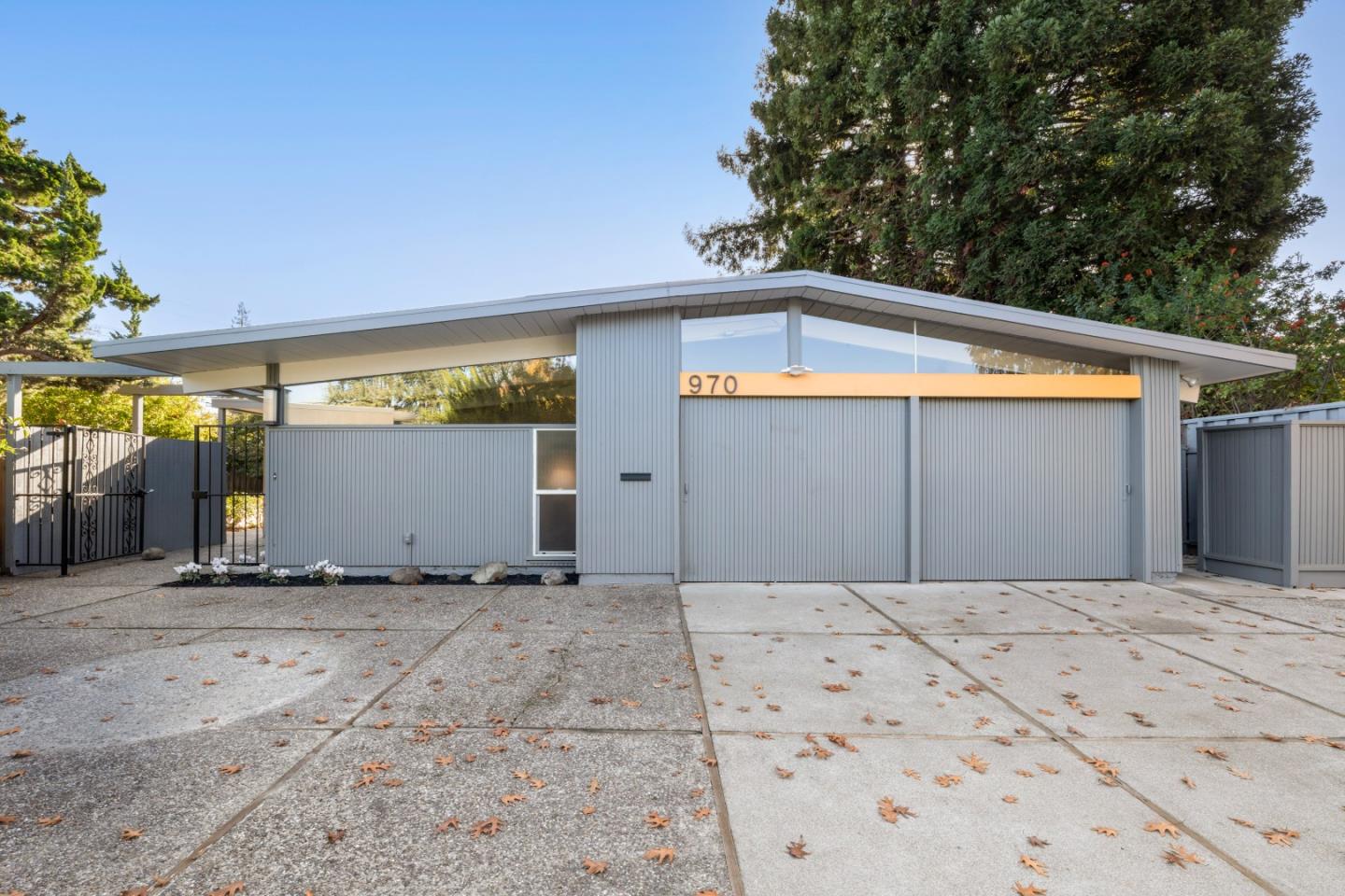 970 Blair Court Palo Alto, CA 94303 - Photo 1 of 1 a backyard of a house