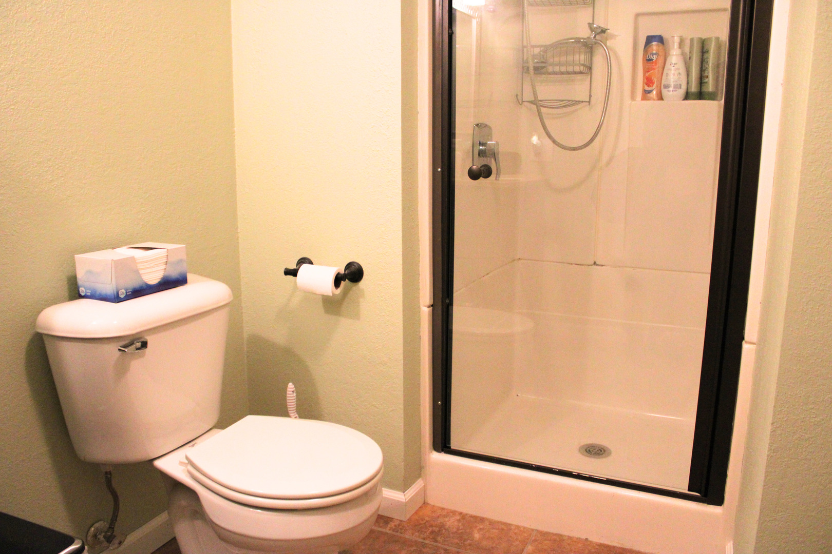 902 Charlotte Drive Normal, IL 61761 - Photo 28 of 35 a bathroom with a toilet and a shower