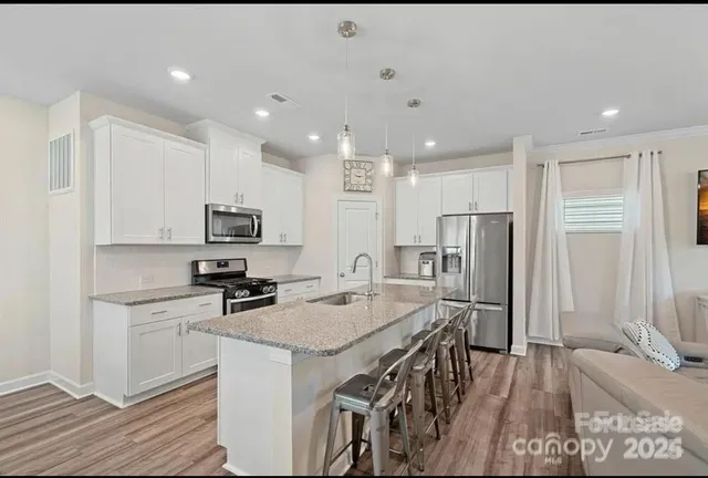 $2,750 | 11943 Old Statesville Road, Huntersville, NC 28078