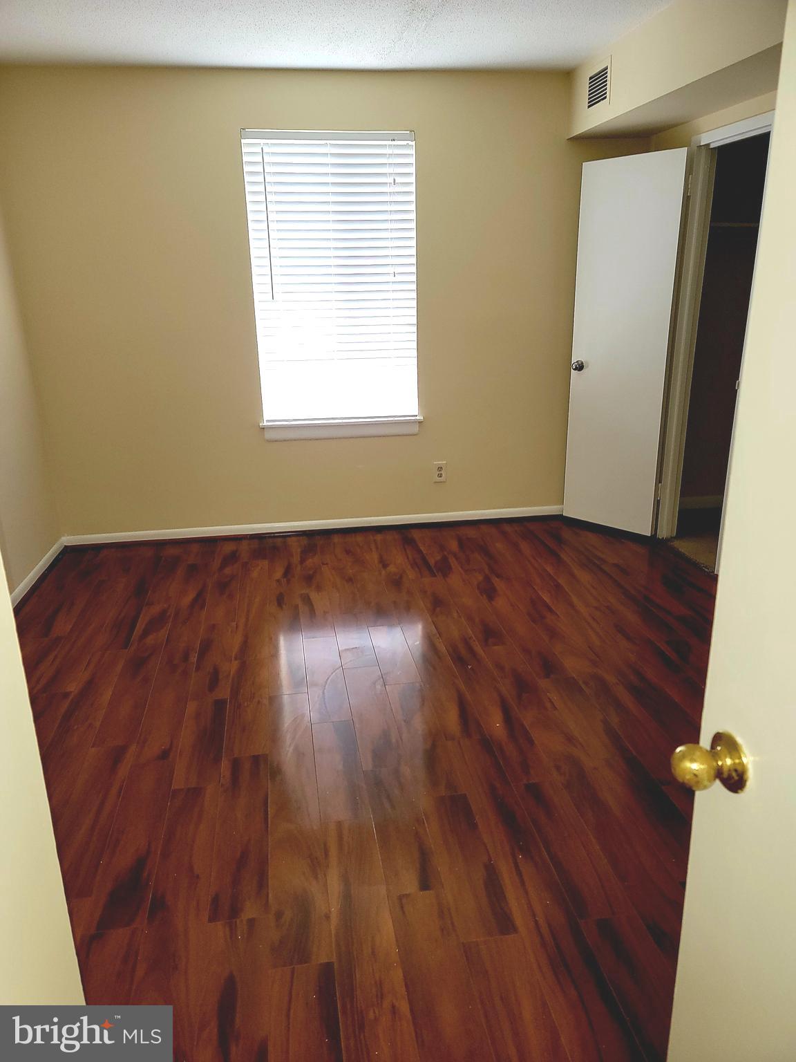 2226 Castle Rock Square, Unit 1B Reston, VA 20191 - Photo 8 of 26 Bed #1