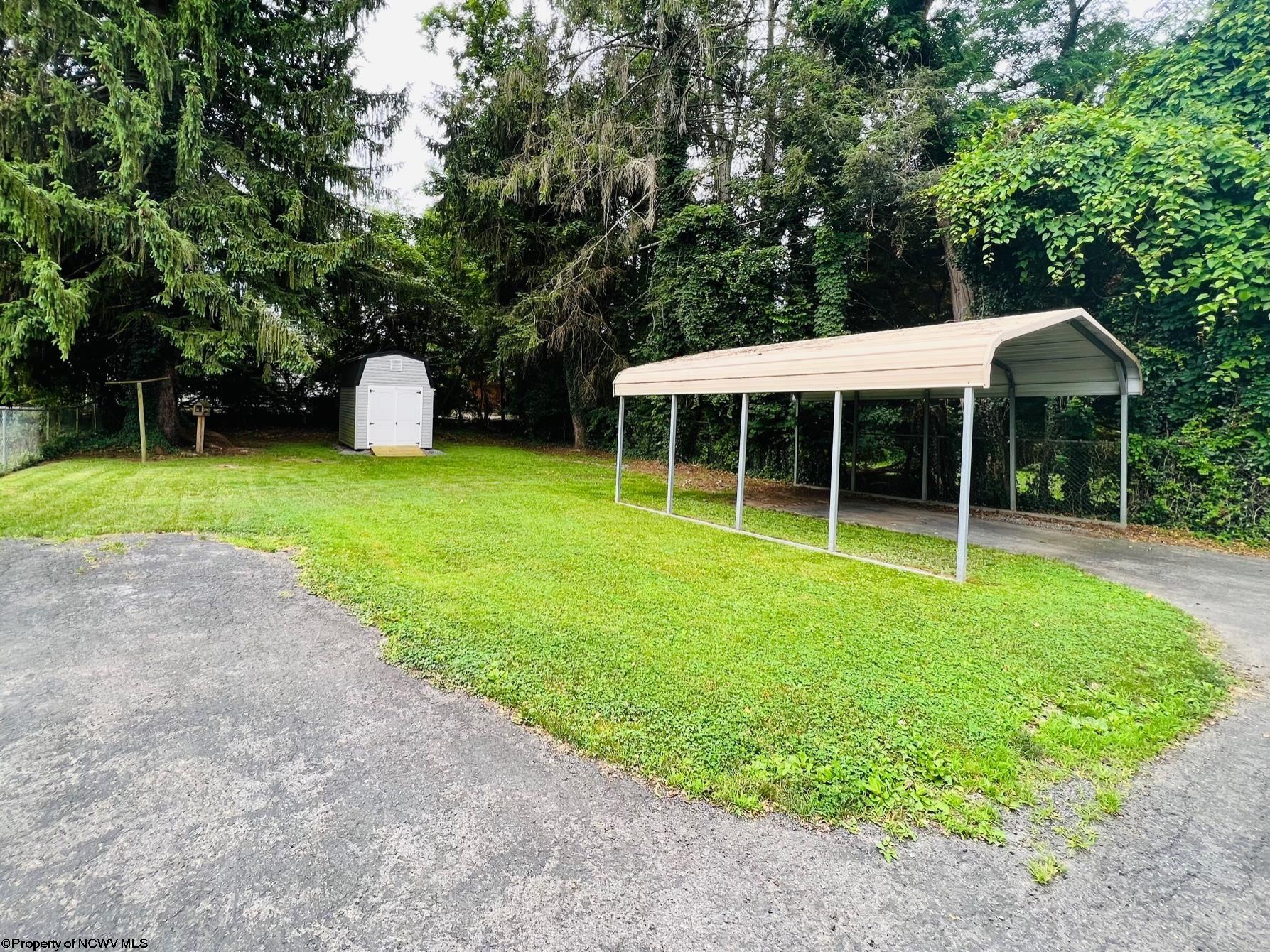 606 Country Club Road Fairmont, WV 26554 - Photo 24 of 26 Gallery Image 24