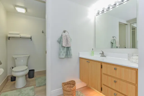 $3,000 | 901 Seafarer Circle, Unit 302, Jupiter, FL 33477
