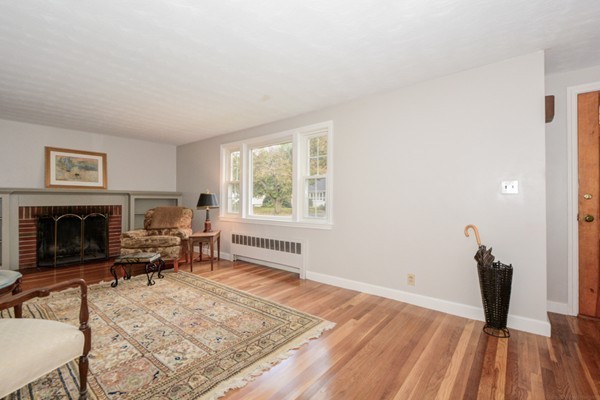41 Gerald Road Milton, MA 02186 - Photo 4 of 22 Gallery Image 4