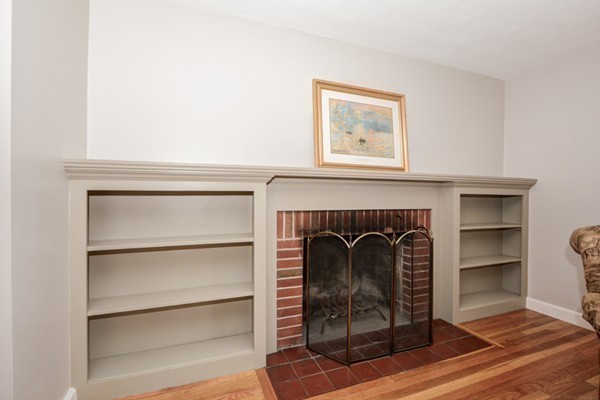41 Gerald Road Milton, MA 02186 - Photo 5 of 22 Gallery Image 5