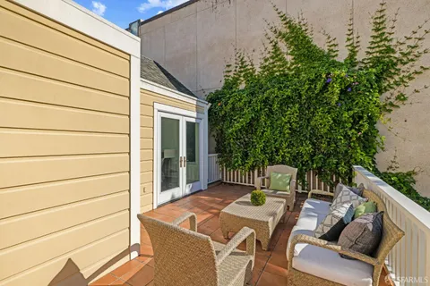 $4,995,000 | 2341 Leavenworth Street, San Francisco, CA 94133