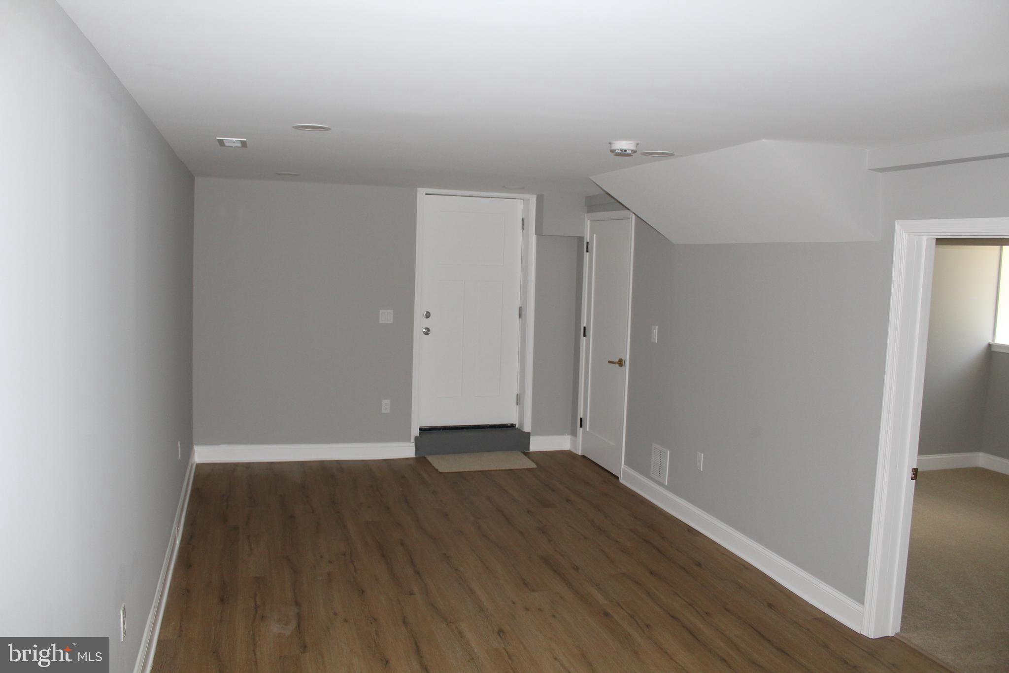 1201 Fuselage Avenue Baltimore, MD 21220 - Photo 17 of 39