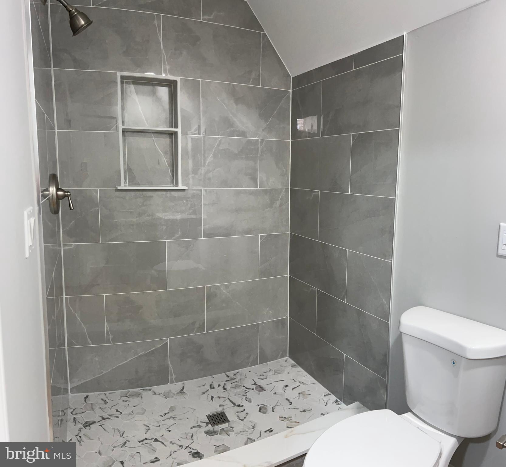 1201 Fuselage Avenue Baltimore, MD 21220 - Photo 19 of 39