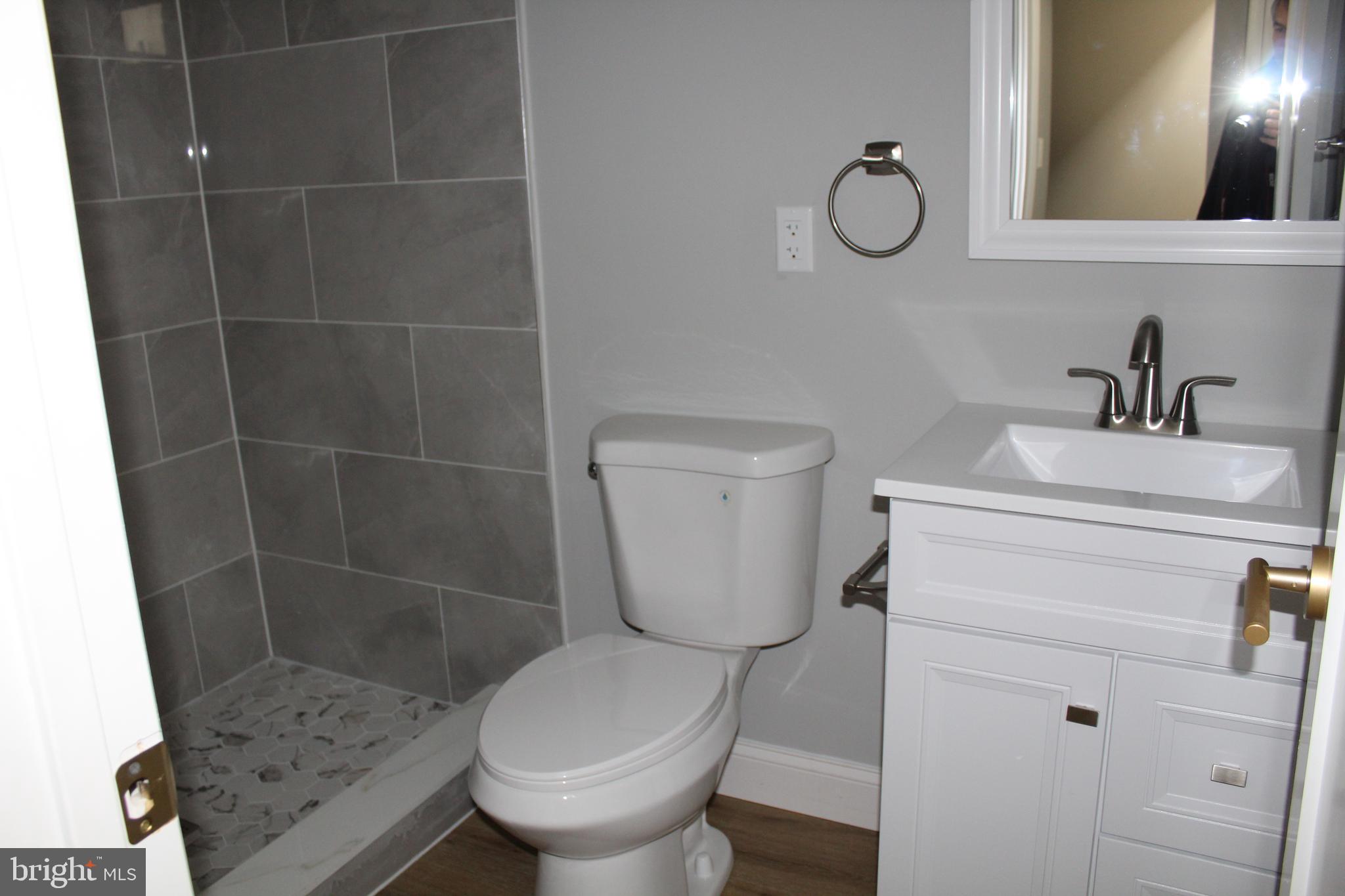 1201 Fuselage Avenue Baltimore, MD 21220 - Photo 33 of 39