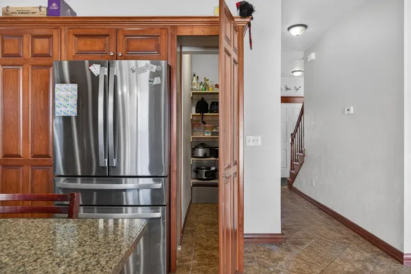 $549,900 | 1906 Wasilla Lane, Neenah, WI 54956