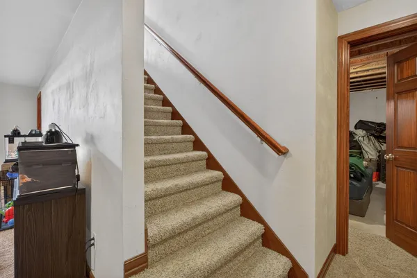 $549,900 | 1906 Wasilla Lane, Neenah, WI 54956