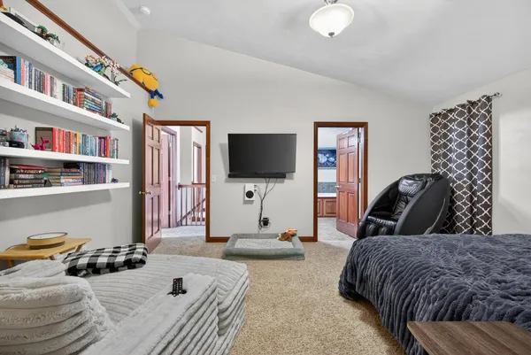 $549,900 | 1906 Wasilla Lane, Neenah, WI 54956