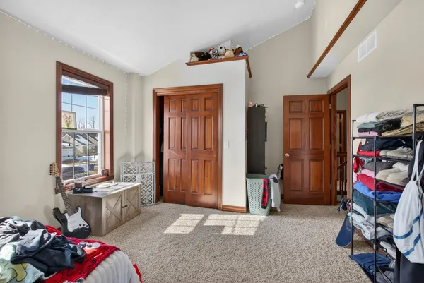 $549,900 | 1906 Wasilla Lane, Neenah, WI 54956