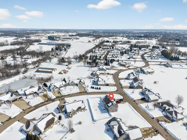 $549,900 | 1906 Wasilla Lane, Neenah, WI 54956