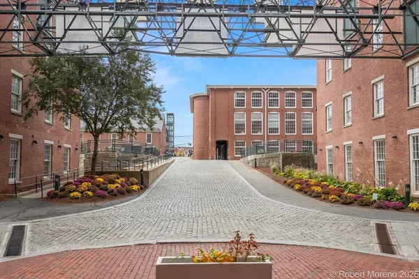 $649,900 | 130 John Street, Unit 303, Lowell, MA 01852