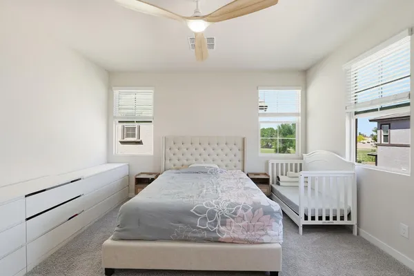 $2,700 | 1521 South Senate Street, Chandler, AZ 85286