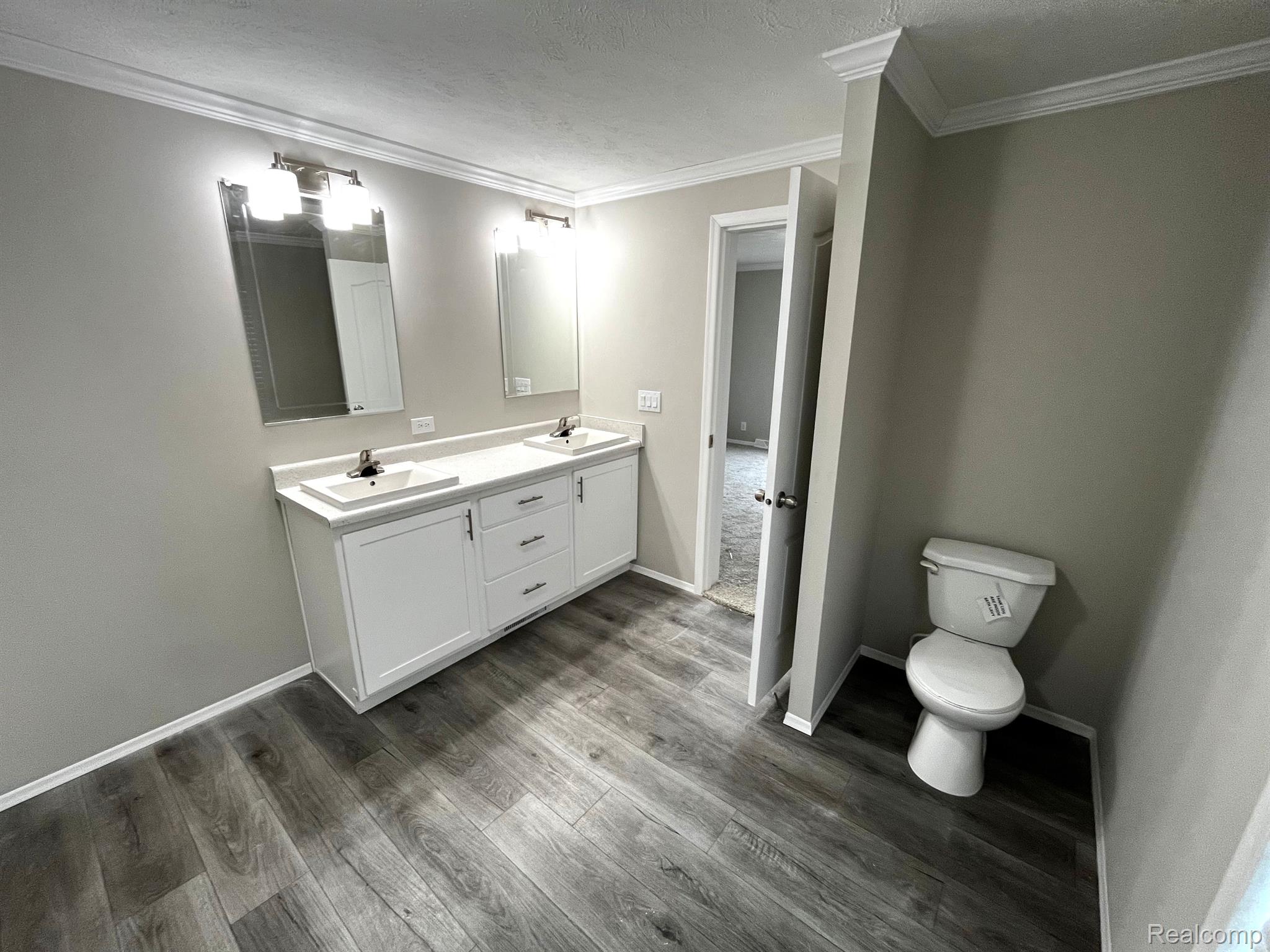 258 Riviera Drive Lapeer, MI 48446 - Photo 14 of 36 Gallery Image 14
