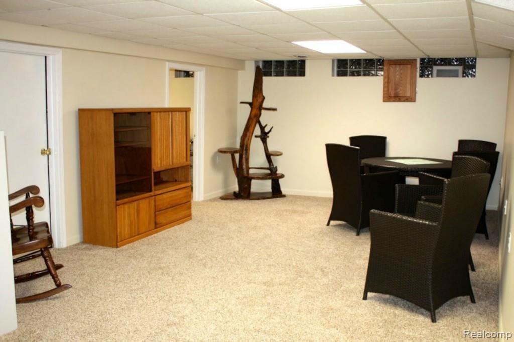 1700 North Fairview Lane Rochester, MI 48306 - Photo 19 of 26 Finished Basement