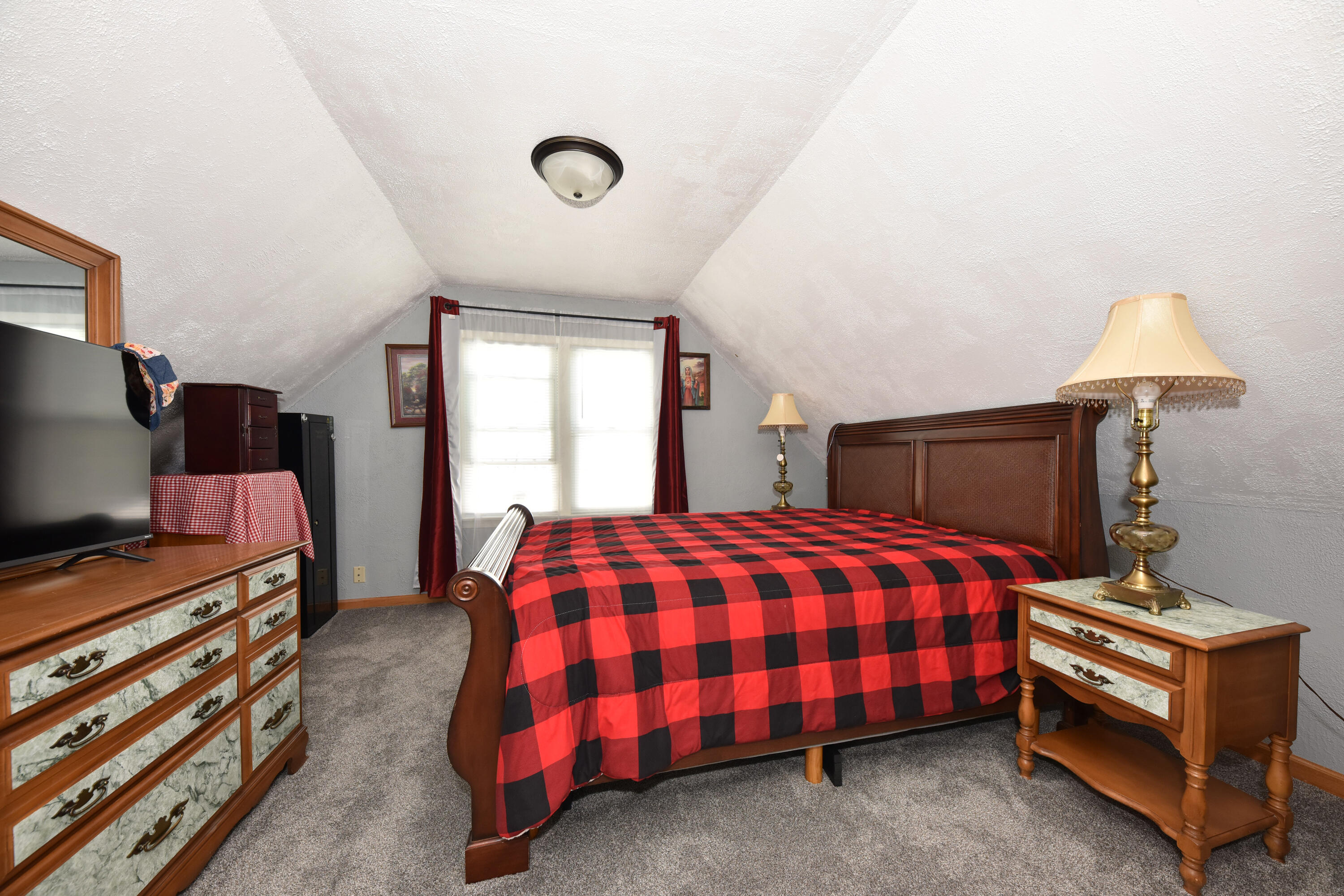 5556 North 54th Street Milwaukee, WI 53218 - Photo 13 of 15 EUP_4258