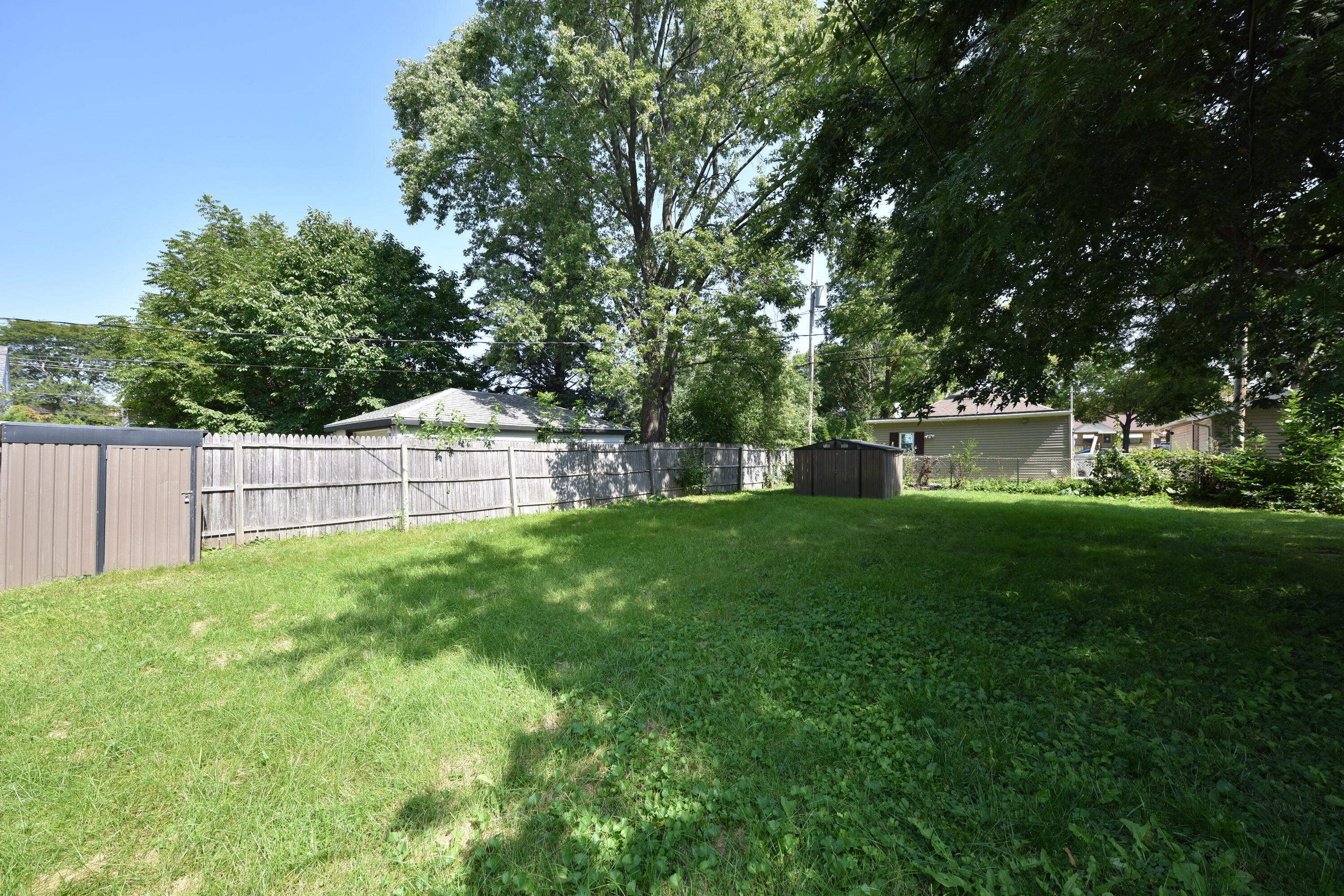 5556 North 54th Street Milwaukee, WI 53218 - Photo 2 of 15 EUP_4240