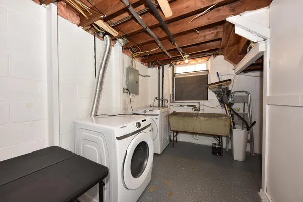 $180,000 | 5556 North 54th Street, Milwaukee, WI 53218